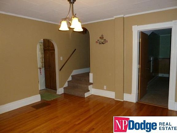 5th image of 1642 N Broad St