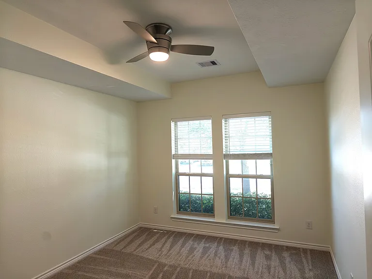 807 Dove Run Trl — Photo 12