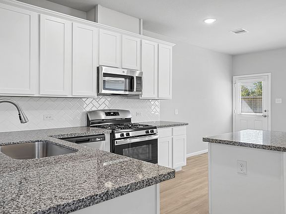 Kitchen with island
