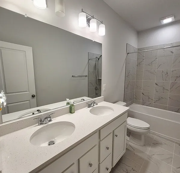 648 Brookwood Glen Ter #B — Photo 38