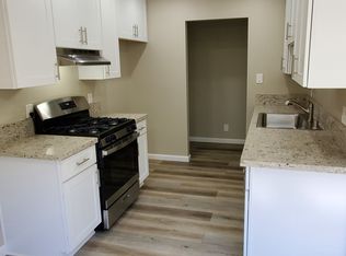 343 E 18th St #D, Costa Mesa, CA 92627