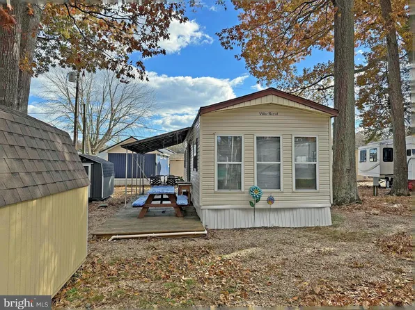 19952 1st Ave #9, Rehoboth Beach, DE 19971