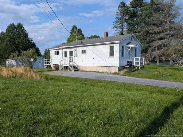 303 Simpson Drive Ext, Saint John, NB E2H 2C8