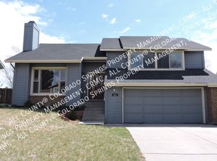 825 Quail Lake Cir, Colorado Springs, CO 80906