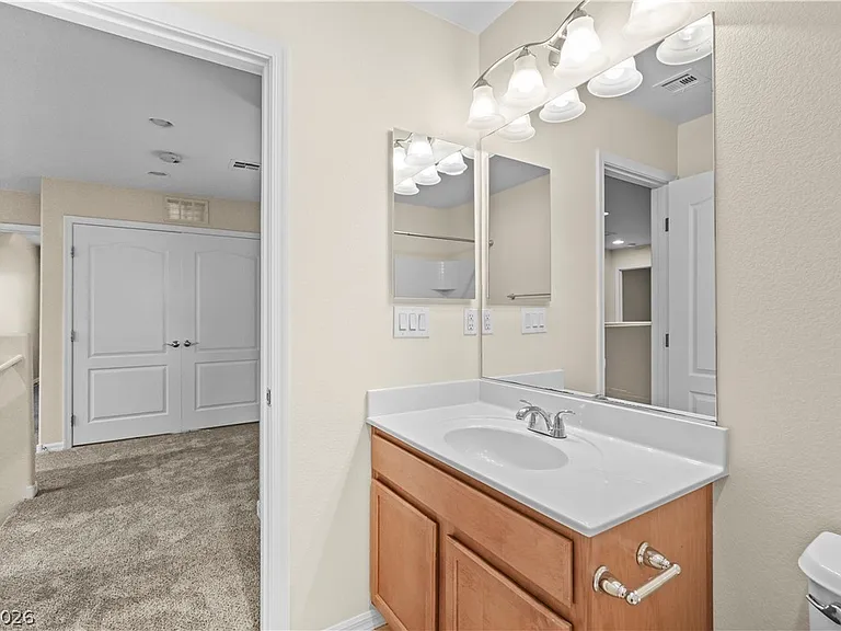 8649 Abbey Dell Ave — Photo 21