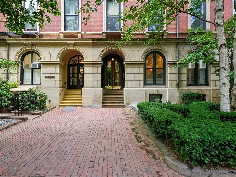 28 Marlborough St #1 — Photo 21