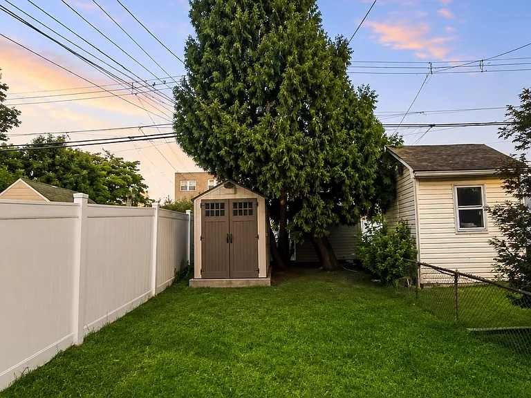 12140 Rambler Rd — Photo 20