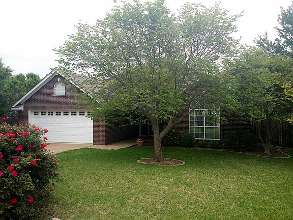 2nd image of 624 Brushy Creek Dr
