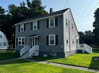 11 River St, Westford, MA 01886