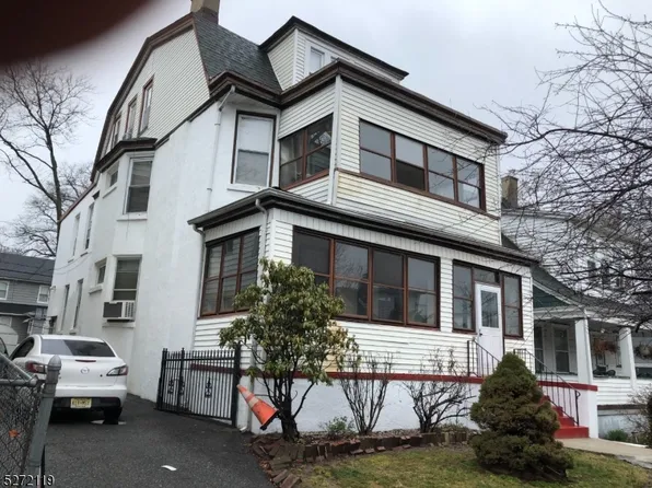 15 Arsdale Ter, East Orange City, NJ 07018