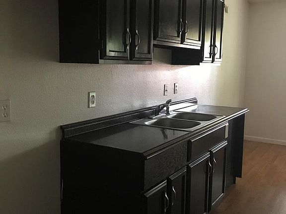 4th image of 158 Aguila Dr