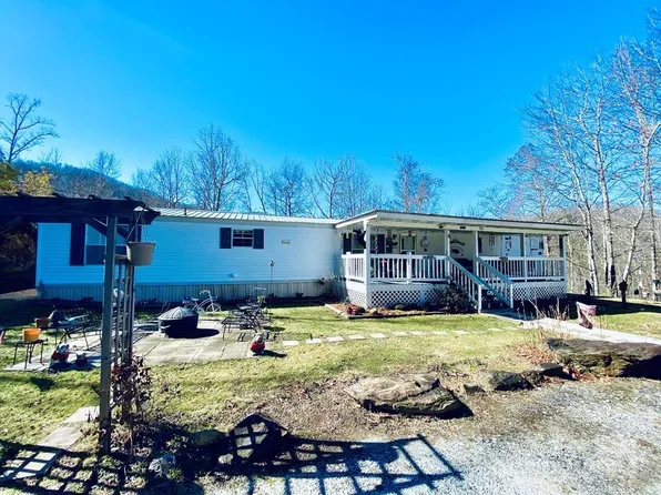256 Singing Rdg, Sylva, NC 28779