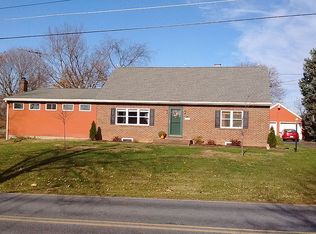 4453 Duffield Rd, Chambersburg, PA 17202