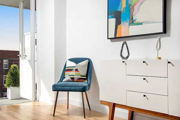 Rented by Vertical Real Estate LLC | media 7