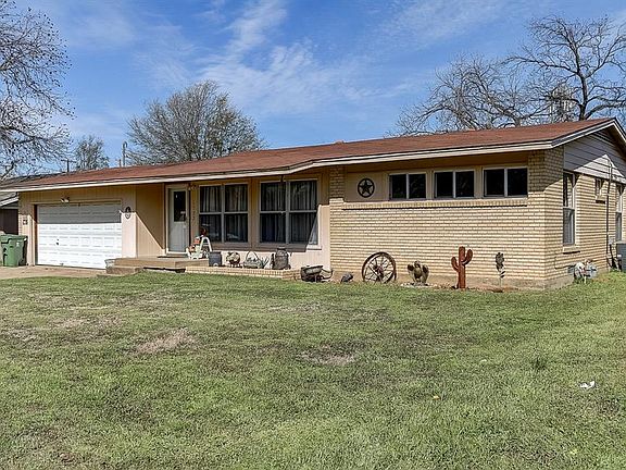 2nd image of 1723 Pecan Park Dr