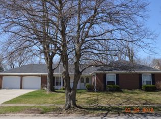 6819 Kinsey Rd, Englewood, OH 45322