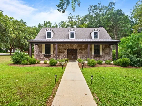 701 4th Ave, Opelika, AL 36801