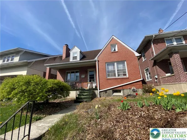 2146 Lincoln Ave, Northampton, PA 18067