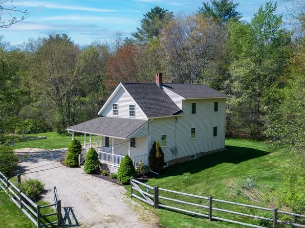 79 Marjorie St, Orange, MA 01364