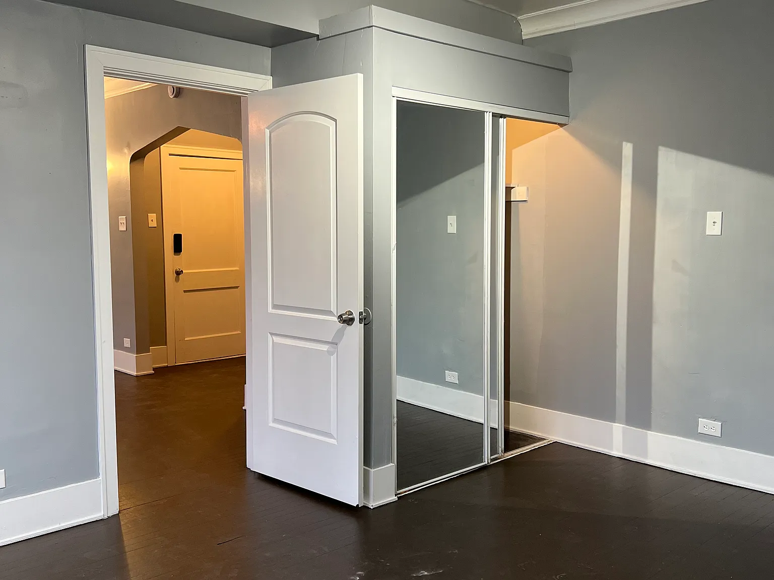 3 bed, 1200 sqft, $1,600 — Photo 3