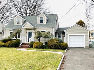 312 Morristown Rd, Linden, NJ 07036