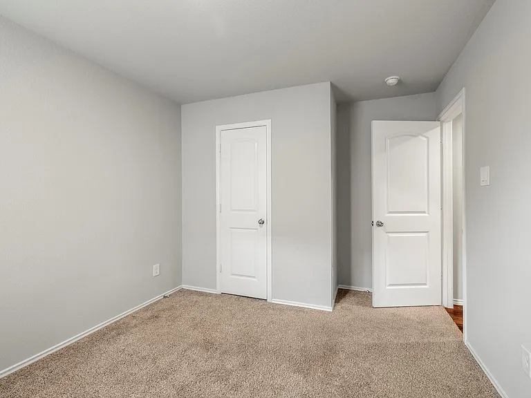 2354 Otter Falls Dr — Photo 24