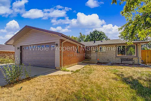 3404 S Clinton Ct Photo 1