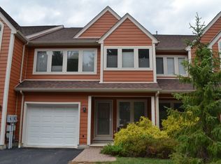 11 Wimbledon Dr #3, Vernon, NJ 07462