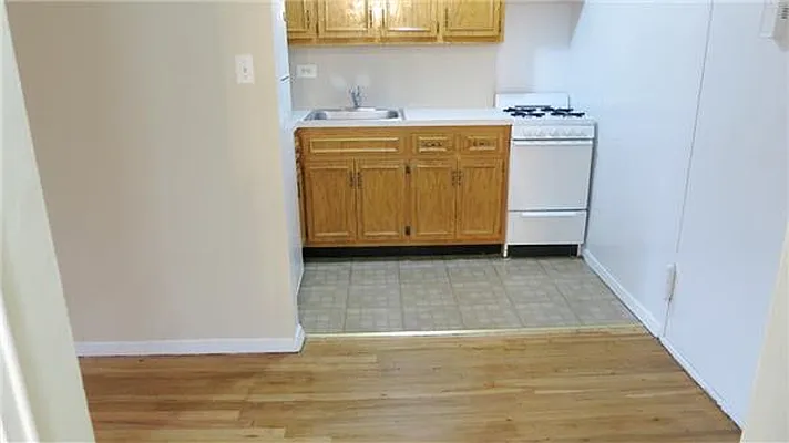 Rented by Lara Group | media 21