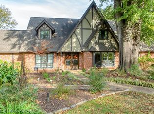 9 Riverlyn Ter, Fort Smith, AR 72903