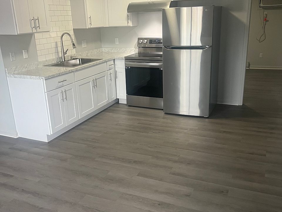 1st image of 1105 Greenville Blvd SW #3