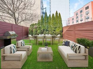 552 Clinton St #1, Brooklyn, NY 11231