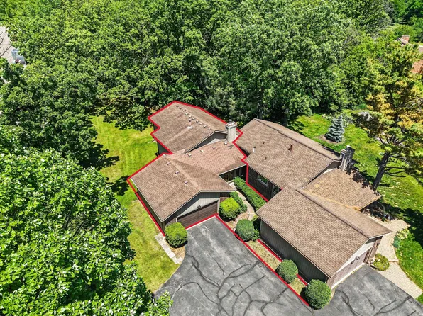 5181 Christine Ct, Ann Arbor, MI 48103