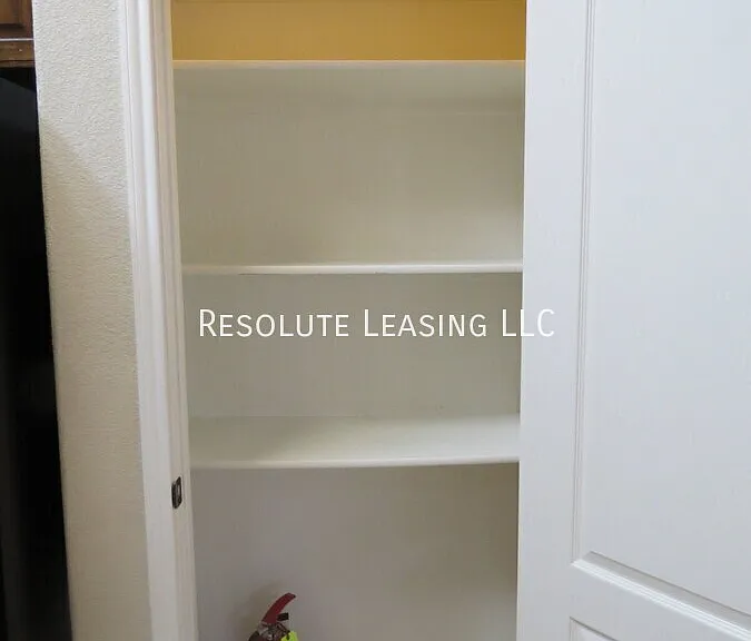 5802 Sulfur Spring Dr — Photo 7