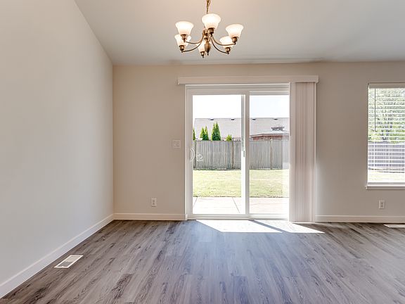 3rd image of 6084 Rombauer Rd