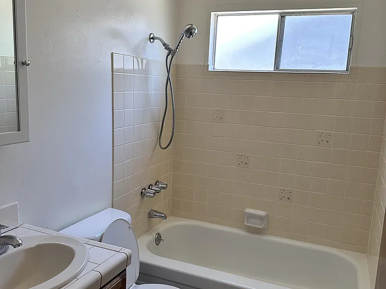 922 S Oregon St — Photo 5