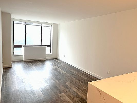 1st image of 520 W 43rd St #G29