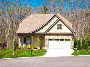 3650 Scarlet Maple Ct, Signal Mountain, TN 37377