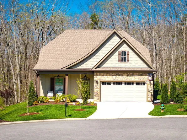 3650 Scarlet Maple Ct, Signal Mountain, TN 37377