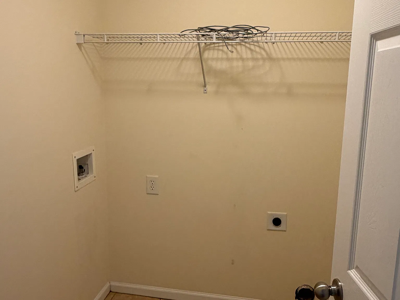 3 bed, 1356 sqft, $2,000 — Photo 4