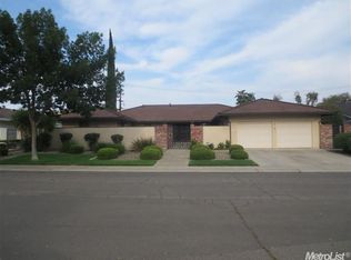 2414 Kirkwood Ave, Modesto, CA 95350