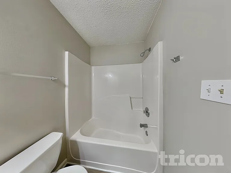 4872 Sierra Way — Photo 15