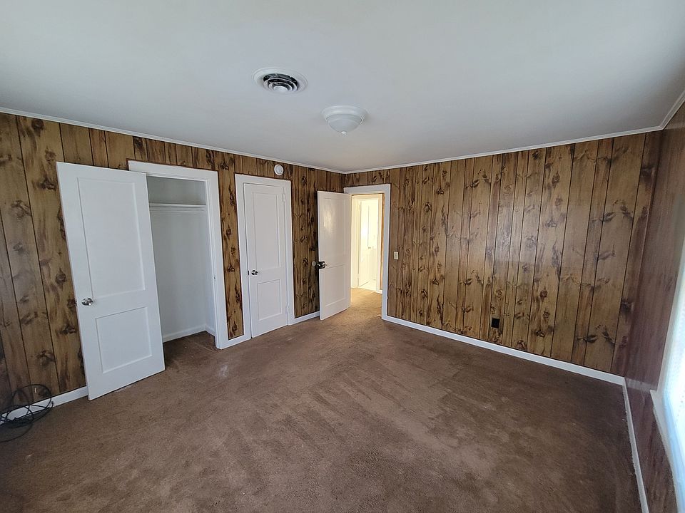2nd image of 1160 S Union Ave