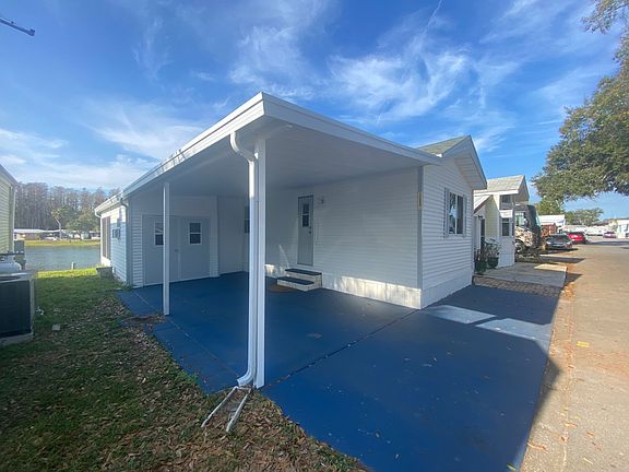 2nd image of 17060 Silver Shores Ln