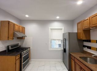 62 Hecla St FLOOR 3, Dorchester, MA 02122