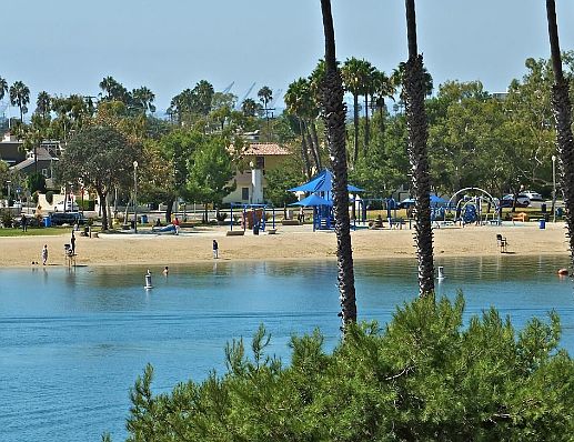 3rd image of 7134 Marina Pacifica Dr S