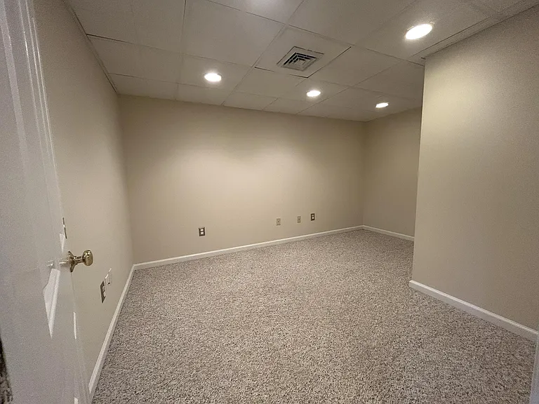2016 Greenes Way Cir — Photo 39
