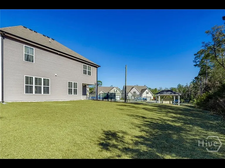 152 Sams Dr — Photo 43