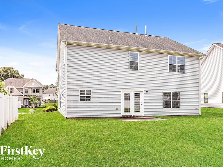 7 Cloverfield Ct — Photo 17
