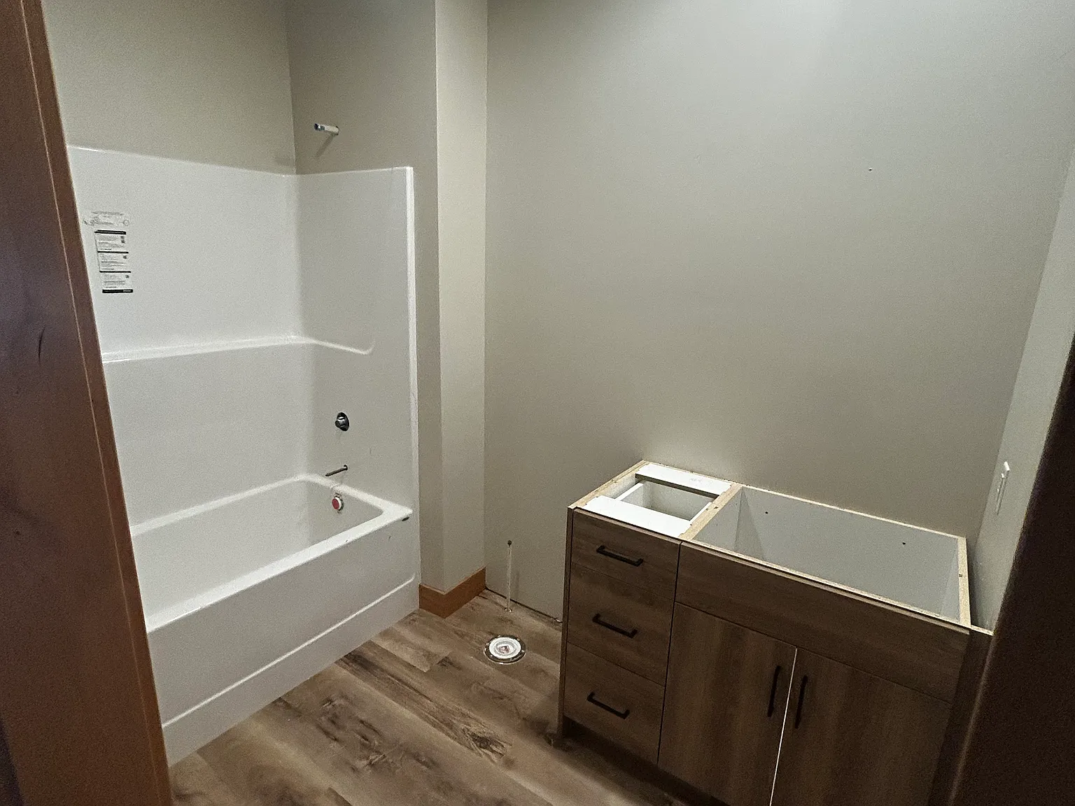 3 bed, 1200 sqft, $1,800 — Photo 4